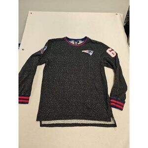 Vintage New England Patriots Sweatshirt Size M Embroidered NFL Unisex